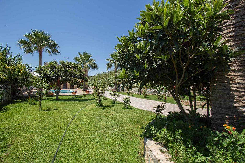 Erodios Villas 1 Gerani  Екстериор снимка
